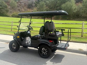 Golf cart like new electric