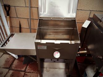 Bayou Classic deep fryer