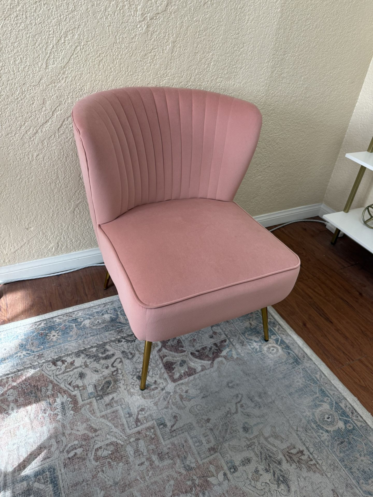 Velvet Chair