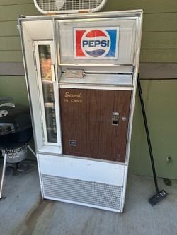 Vintage vending machine
