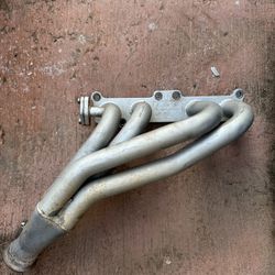 3RZ Exhaust Manifold/header 