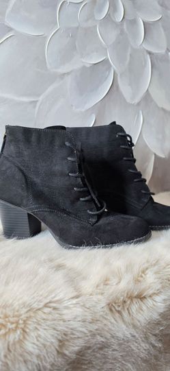 Ana black suede women boots