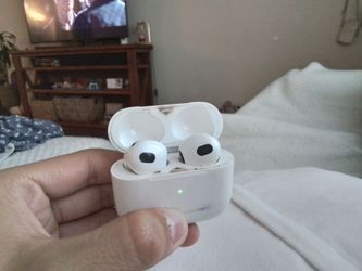 Apple AirPods Pros with Charging Case
