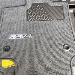 Toyota Rav4 Floor Mats