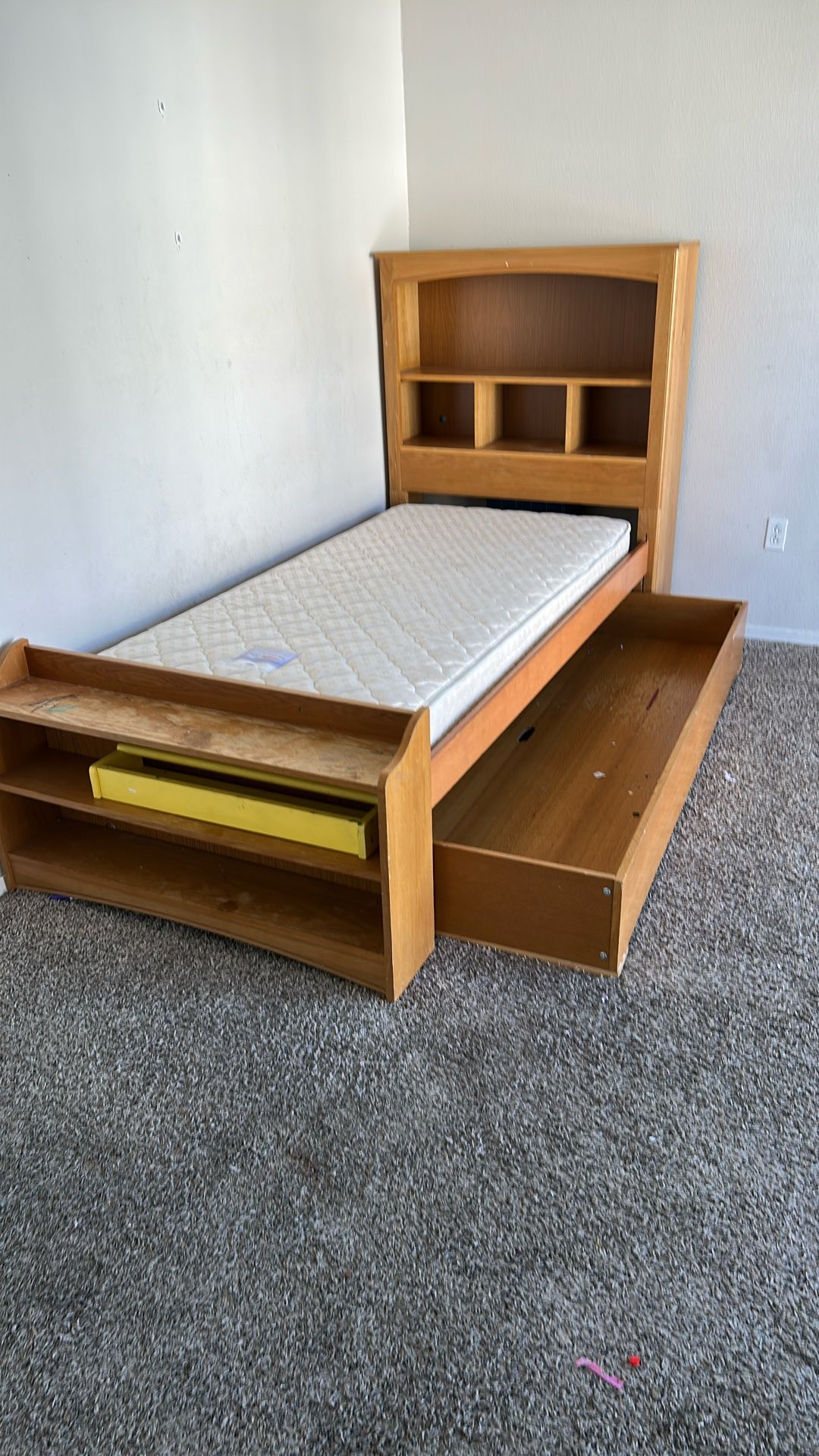 Kids Bed With Box In