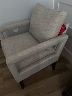 2 matching Grey comfortable chairs like new