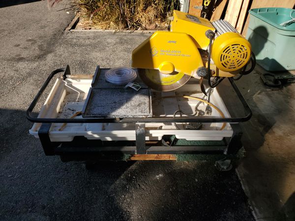 Professional tile saw model 60010 for Sale in Ontario, CA - OfferUp