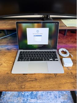 MacBook Air M1 - Excellent condition