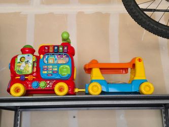 VTech Sit-to-Stand Ultimate Alphabet Train