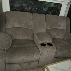 Reclining Sofa And Love Seat 