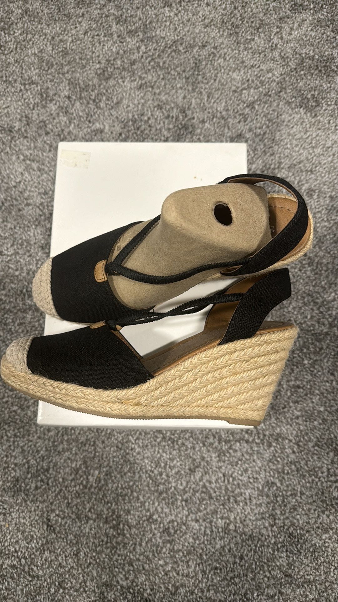 Black Wedges 8.5