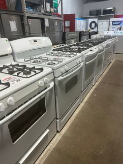 Stove Ranges – Electric/Gas, Glass Surface, Scratch/Dent Sale