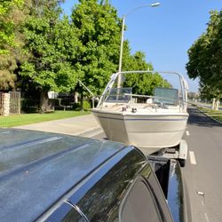 23ft Boat 275 Johnson Eng 