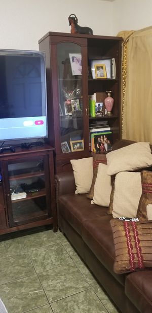 Bamboo mirror and wall unit for Sale in East Los Angeles, CA - OfferUp Bamboo mirror and wall unit for Sale in East Los Angeles, CA - OfferUp
