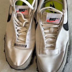 Nike Waffle For Man Size 7.5 Cash Only.77023