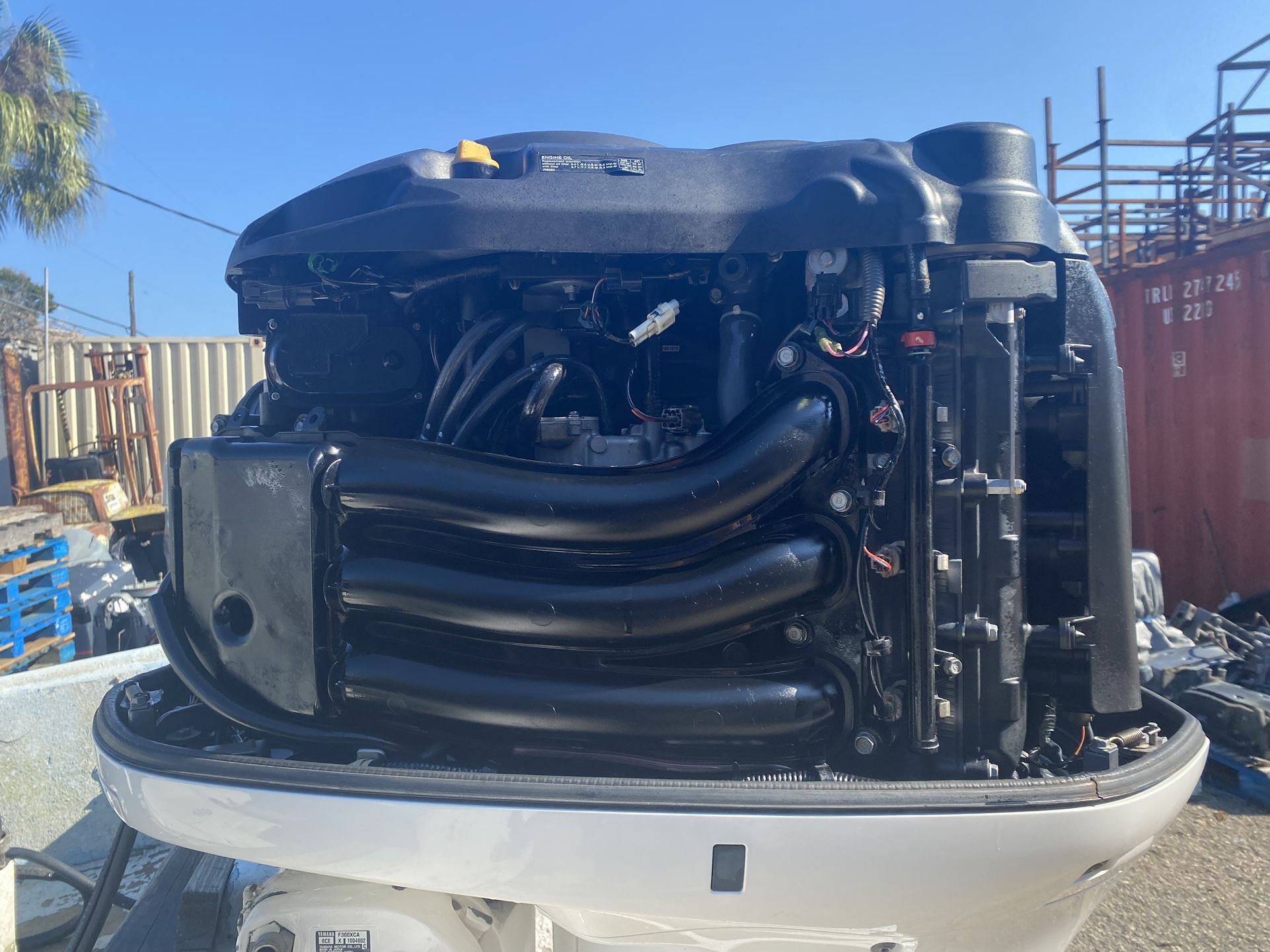2012 Yamaha 300 HP 4 Stroke 25 Outboard Motor For Sale In Tampa FL khi-v-vi-t-nam-yamaha-xmax-300-2023-c-g-m-i