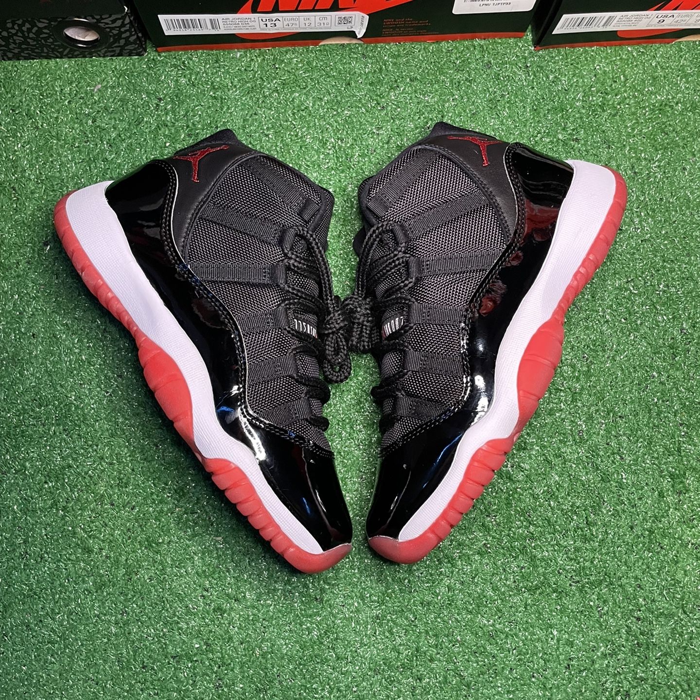 bred red 11s
