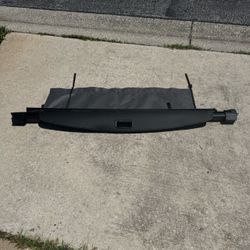 Cherokee rear privacy shade