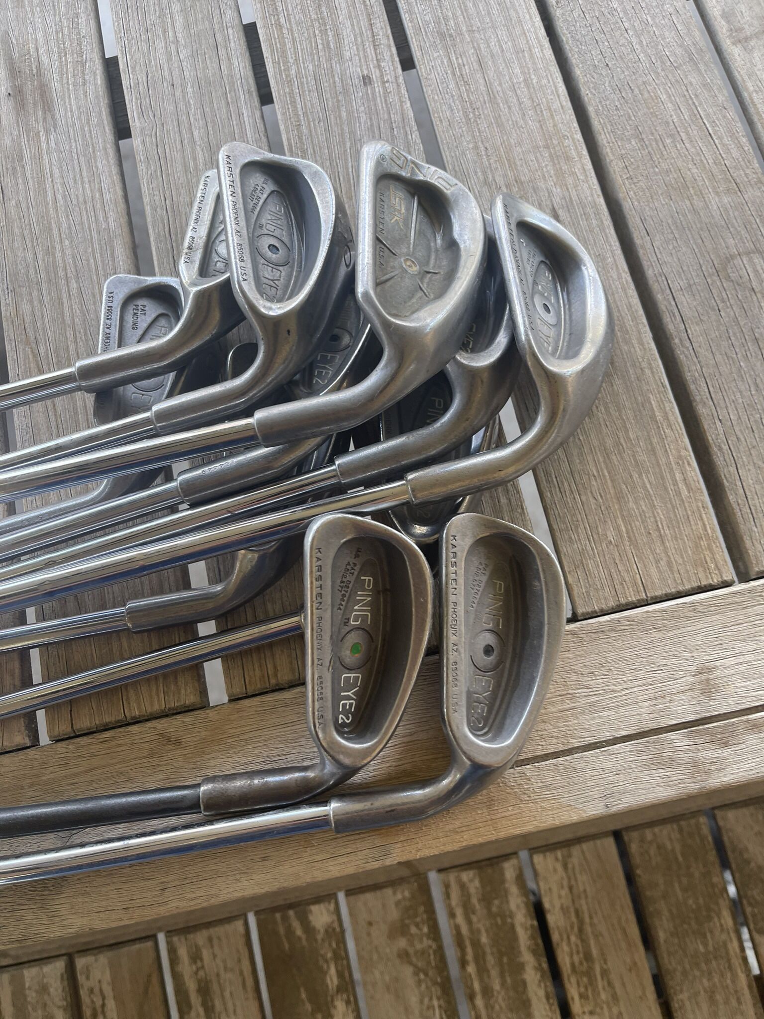 Ping eye 2 Set 1-sandwedge Note They Are Different Color Dots.