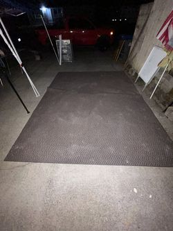 Carpet Very Good Condition And Very Clean 144” X  108”