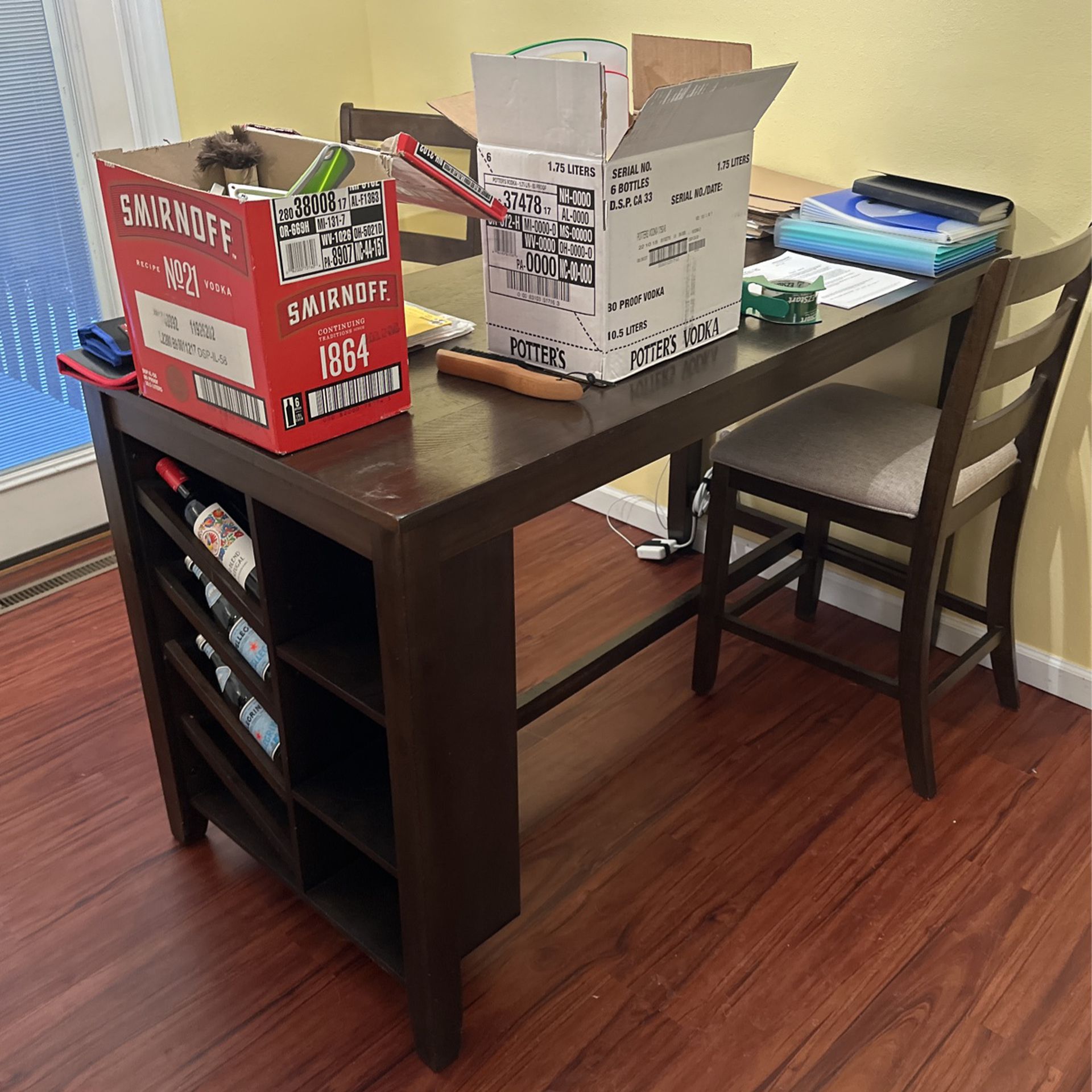 Small Kitchen Table – Bar Height