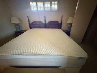 Queen Mattress with Box Spring