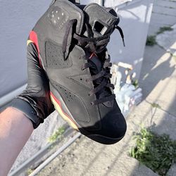 $100 MENS SIZE 11 AIR JORDAN 6 INFRED COLOR WAY