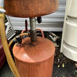 Vintage  Mechanic Oil, Changing Dolly