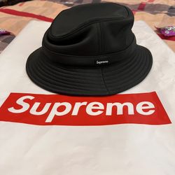 Supreme Bucket Hat