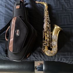 Saxophone Yamaha Just Serviced