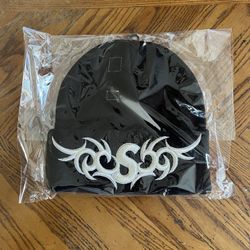 Supreme New Era Tribal S Logo Beanie Black