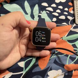 Fitbit Versa 2