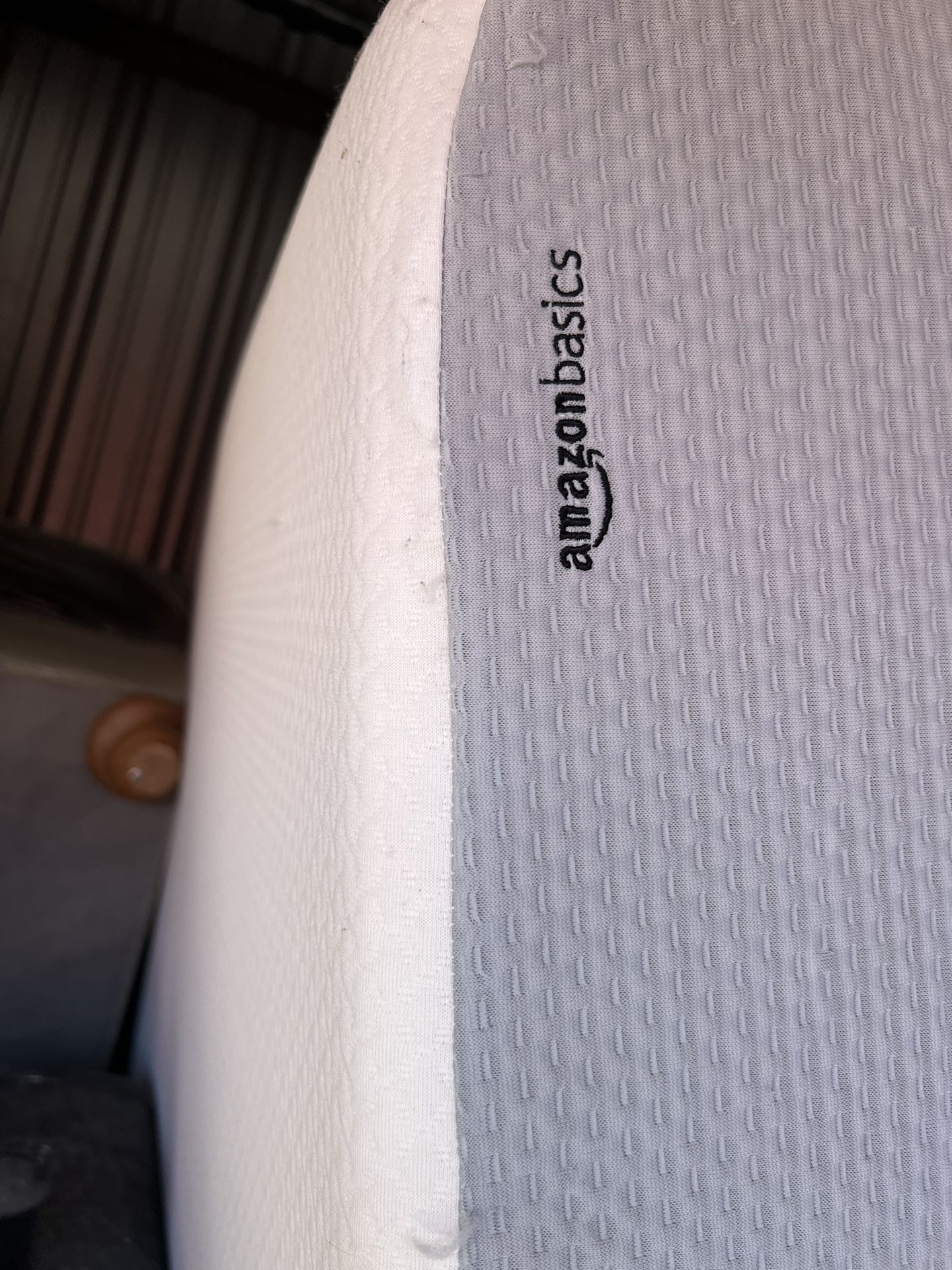 Amazon Basics Mattress