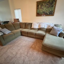 Sectional Couch 