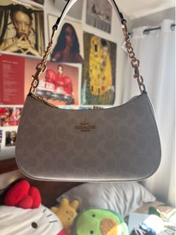 Coach Teri Shoulder Bag