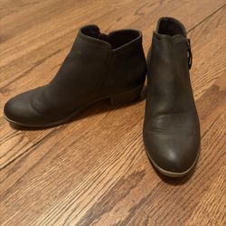 Women’s 9.5 Bootie 
