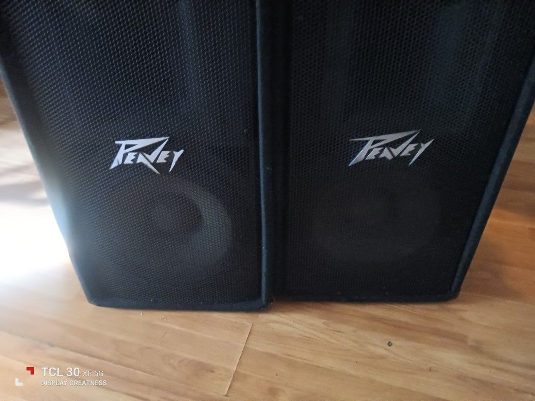 Peavy Speakers