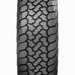 275/60R20 ( 4 NEW TIRES P275/60R20