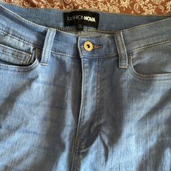 Fashion Nova Jeans