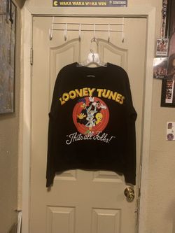 Looney Tunes Pullover Sweatshirt 