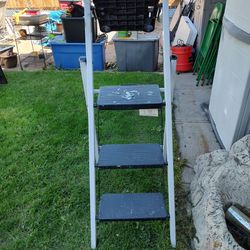 Used Costco Three-step Ladder Works Great Local Pickup Cash Only