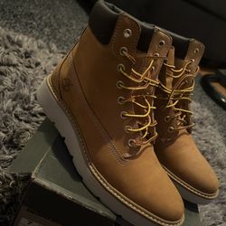Woman Wheat Color Timberland Boots Size 7