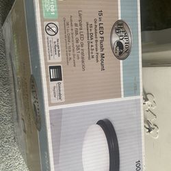 Flush Mount Light -upland