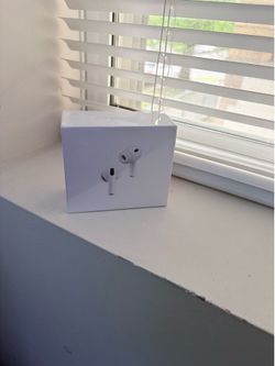 AirPod 3 pros (ANC BRAND NEW)
