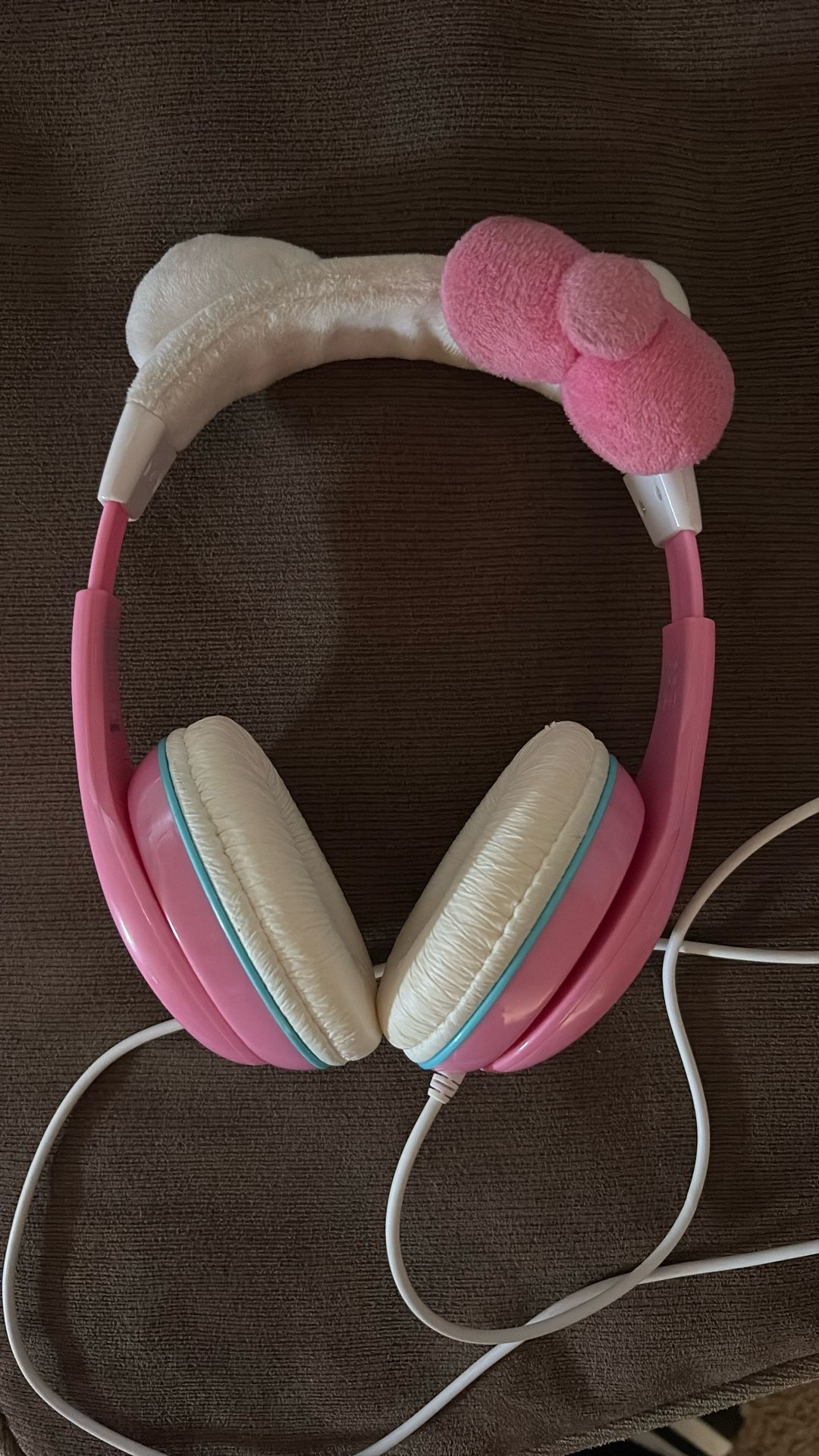 Hello Kitty Headphones