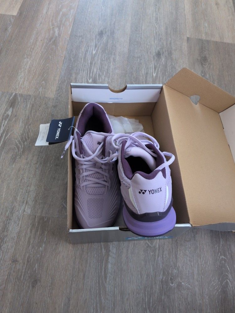 Yonex Tennis Shoes For Women Size 8.5