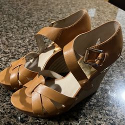 Michael Kors Wedges New Size 9