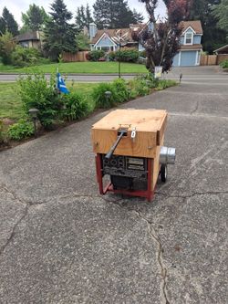Generator 5000 watts  clean