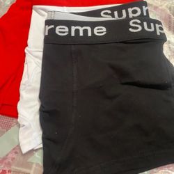 supreme underwear 