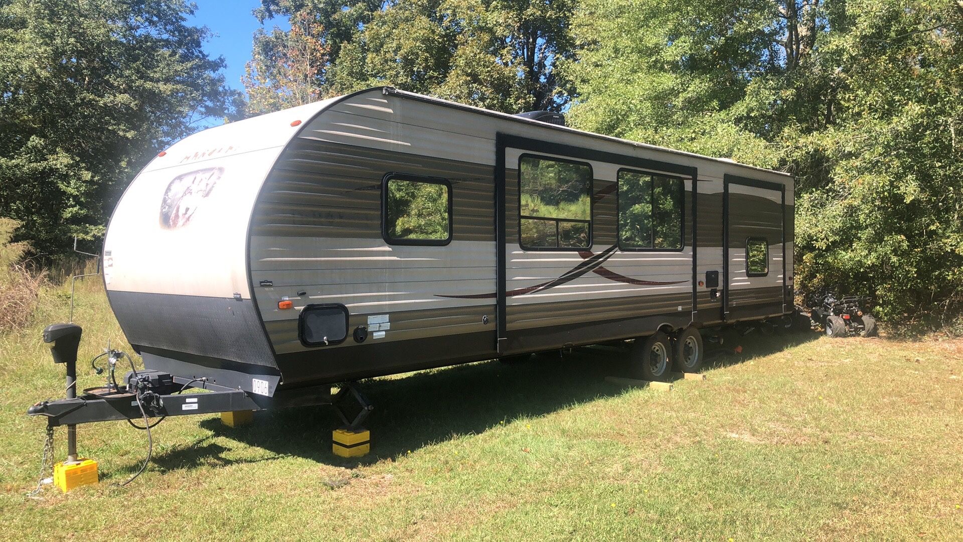 2016 Forest River Cherokee 304BS